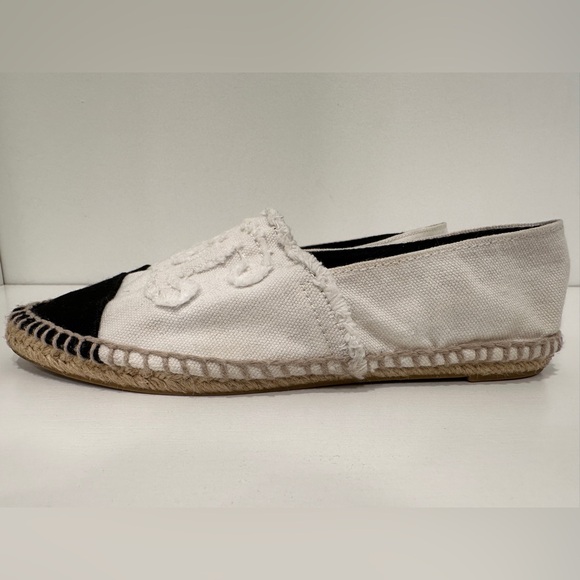 Chanel Canvas Espadrille // Size 35 - Picture 2 of 9